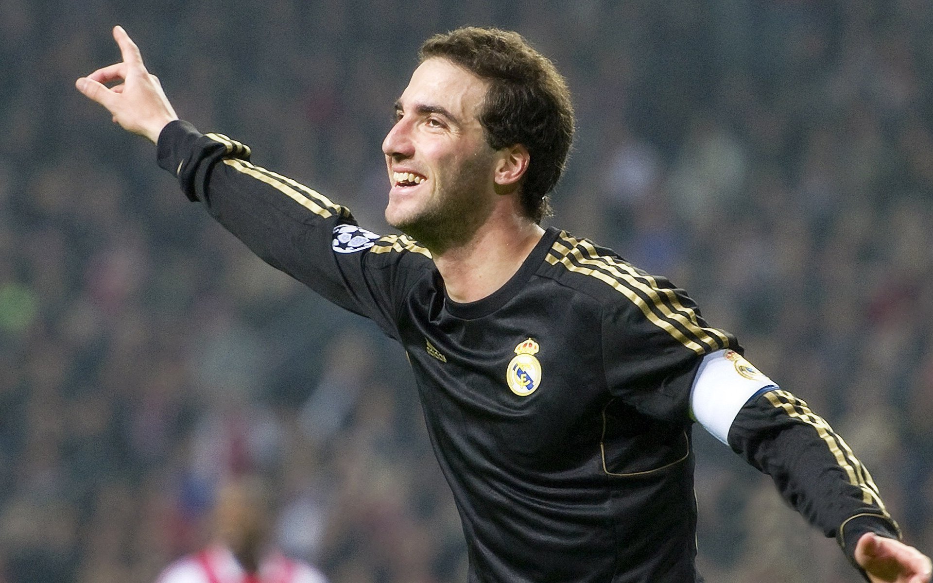 男子100仰德国小将大放异彩，德国男子100米