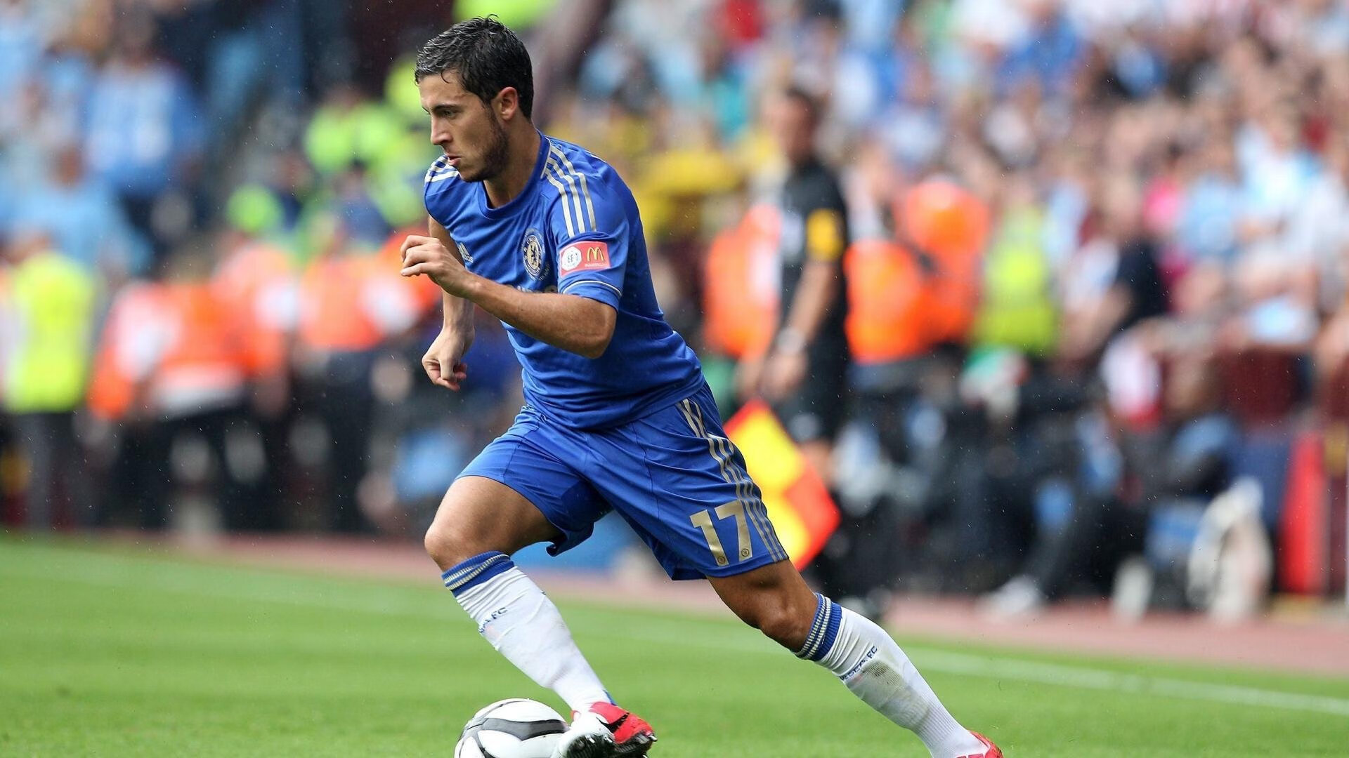 中乙联赛加强主场安保系统建设保障赛事安全，中超比赛安保